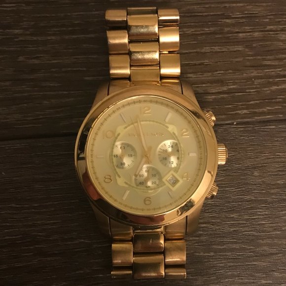 Michael Kors Gold Watch - Picture 1 of 3